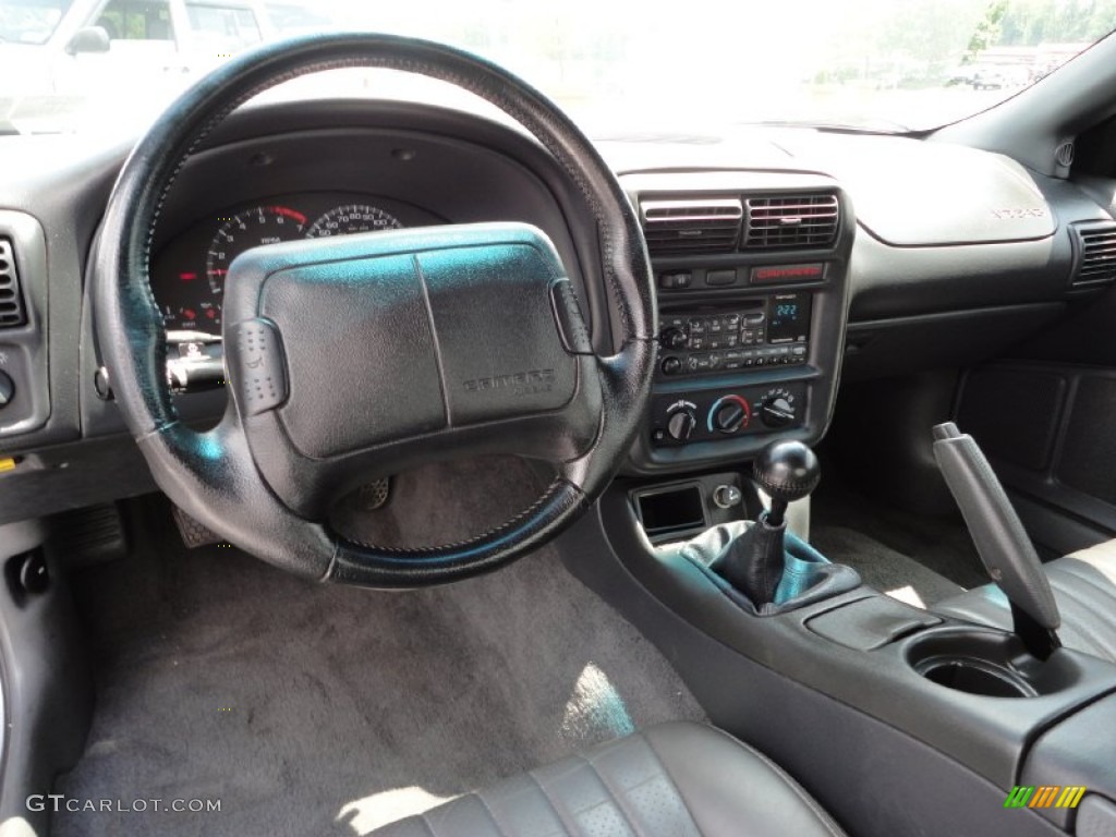 1997 Chevrolet Camaro Z28 Coupe Dark Grey Dashboard Photo #51712189