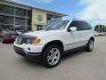 Alpine White 2001 BMW X5 4.4i