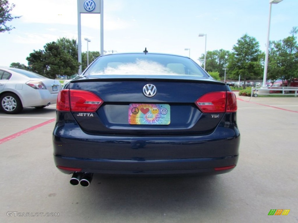 2011 Jetta TDI Sedan - Tempest Blue Metallic / Cornsilk Beige photo #4