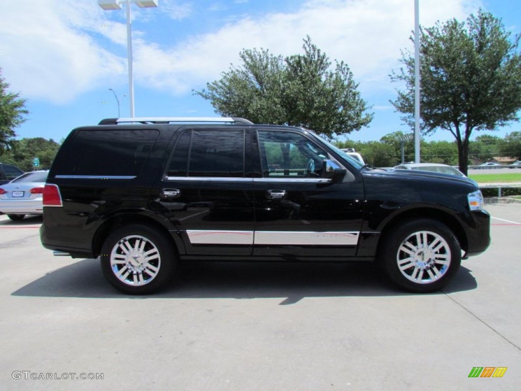 2007 Navigator Luxury - Black / Charcoal photo #6