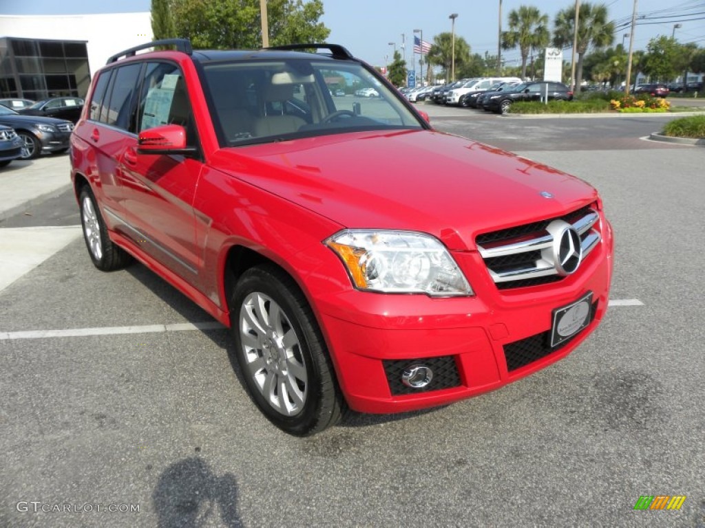 2011 GLK 350 - Mars Red / Almond/Black photo #13