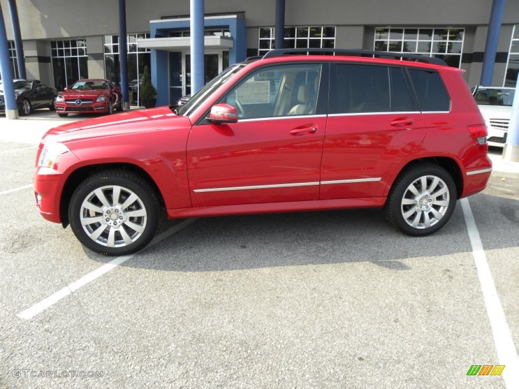 2011 GLK 350 - Mars Red / Almond/Black photo #14