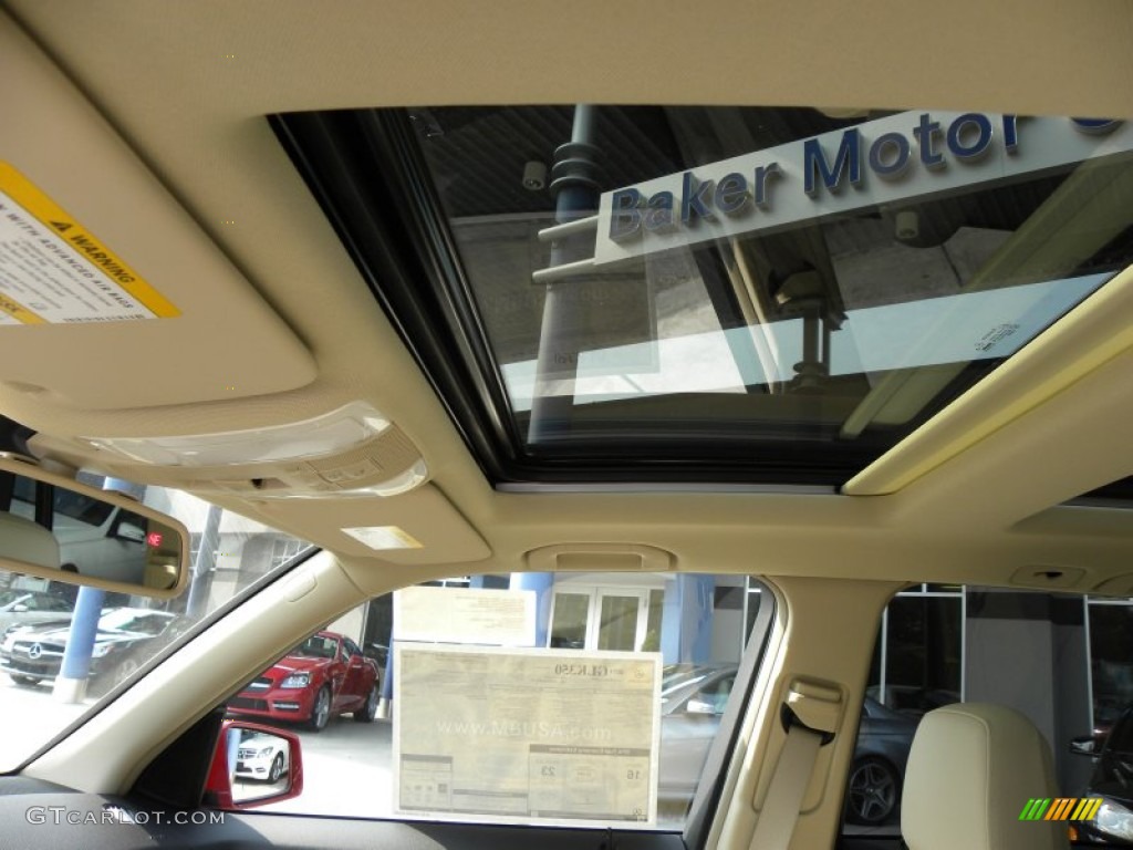 2011 GLK 350 - Mars Red / Almond/Black photo #16