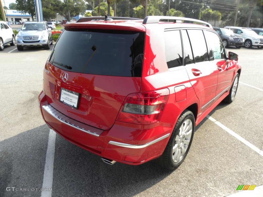 2011 GLK 350 - Mars Red / Almond/Black photo #19