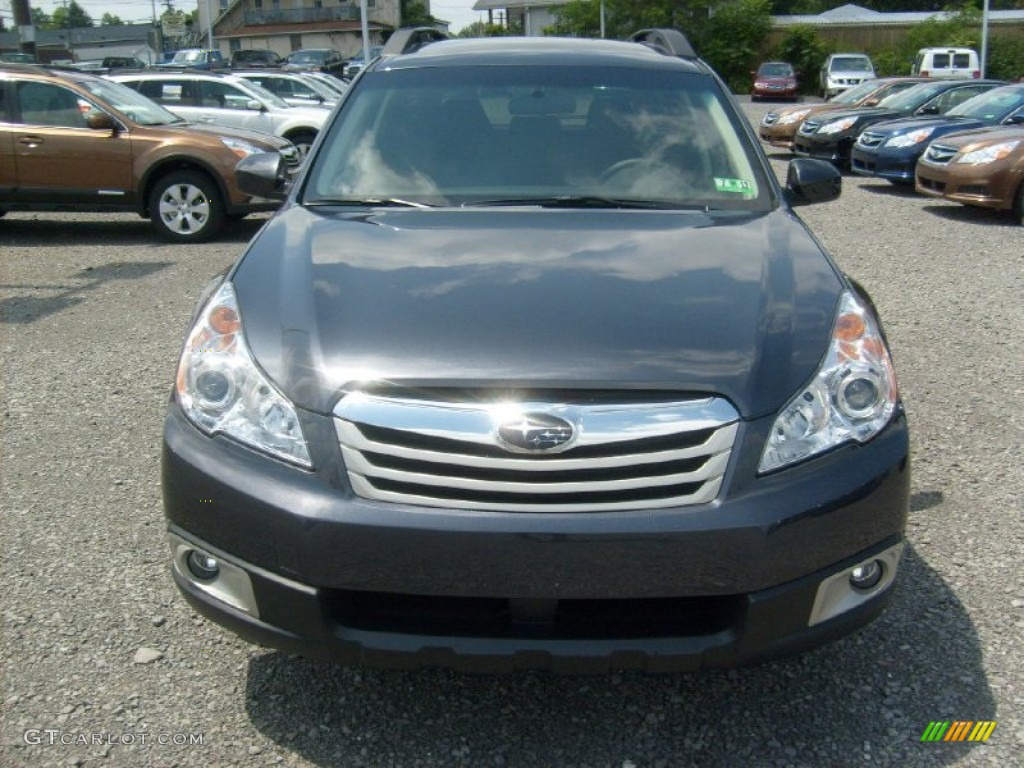 2011 Outback 2.5i Premium Wagon - Graphite Gray Metallic / Off Black photo #2