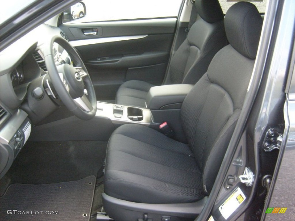 2011 Outback 2.5i Premium Wagon - Graphite Gray Metallic / Off Black photo #3