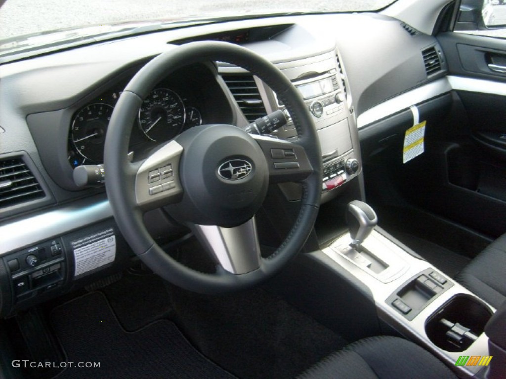 2011 Outback 2.5i Premium Wagon - Graphite Gray Metallic / Off Black photo #13