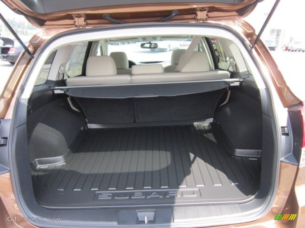 2011 Outback 2.5i Premium Wagon - Caramel Bronze Pearl / Warm Ivory photo #16