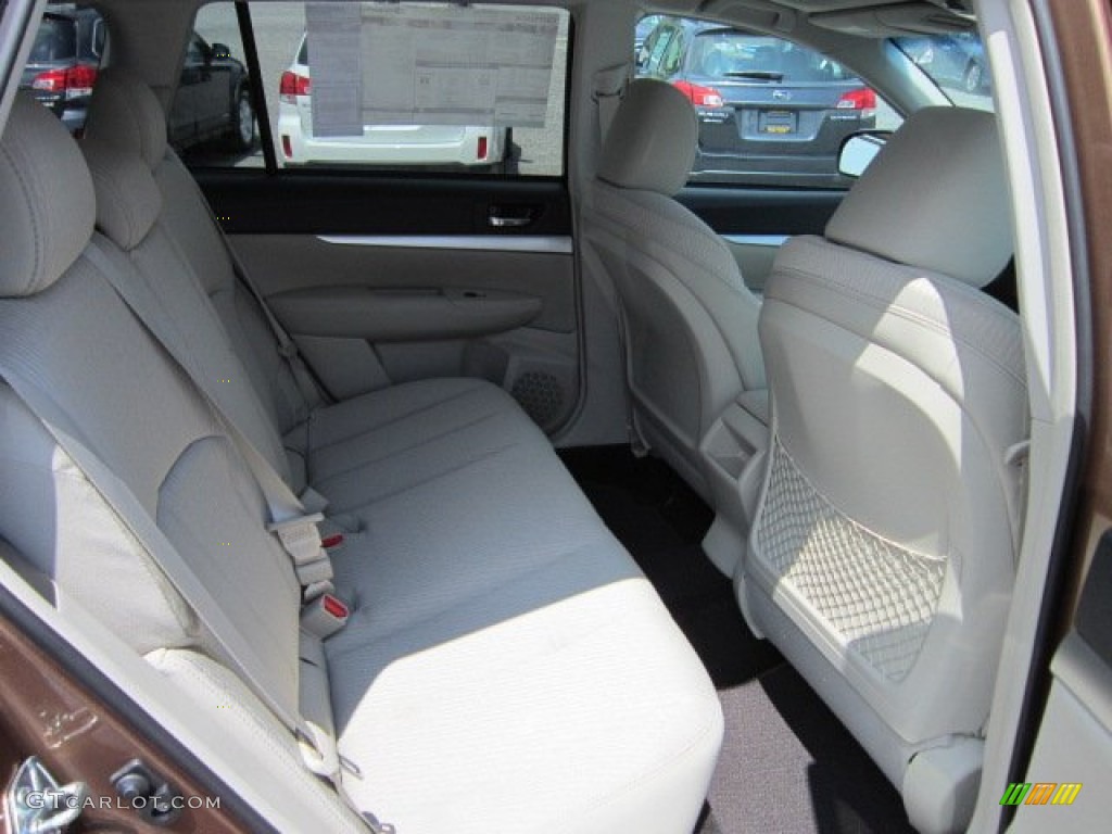 2011 Outback 2.5i Premium Wagon - Caramel Bronze Pearl / Warm Ivory photo #17