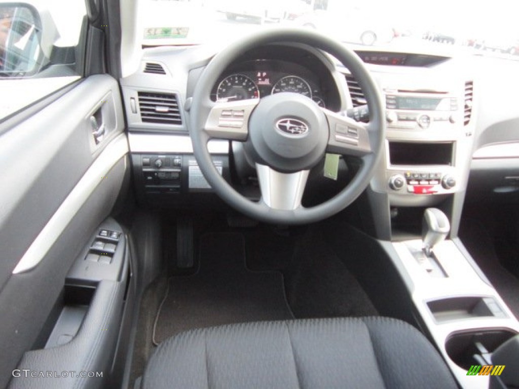 2011 Outback 2.5i Wagon - Graphite Gray Metallic / Off Black photo #16