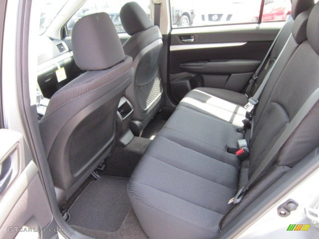 2011 Outback 2.5i Wagon - Steel Silver Metallic / Off Black photo #4