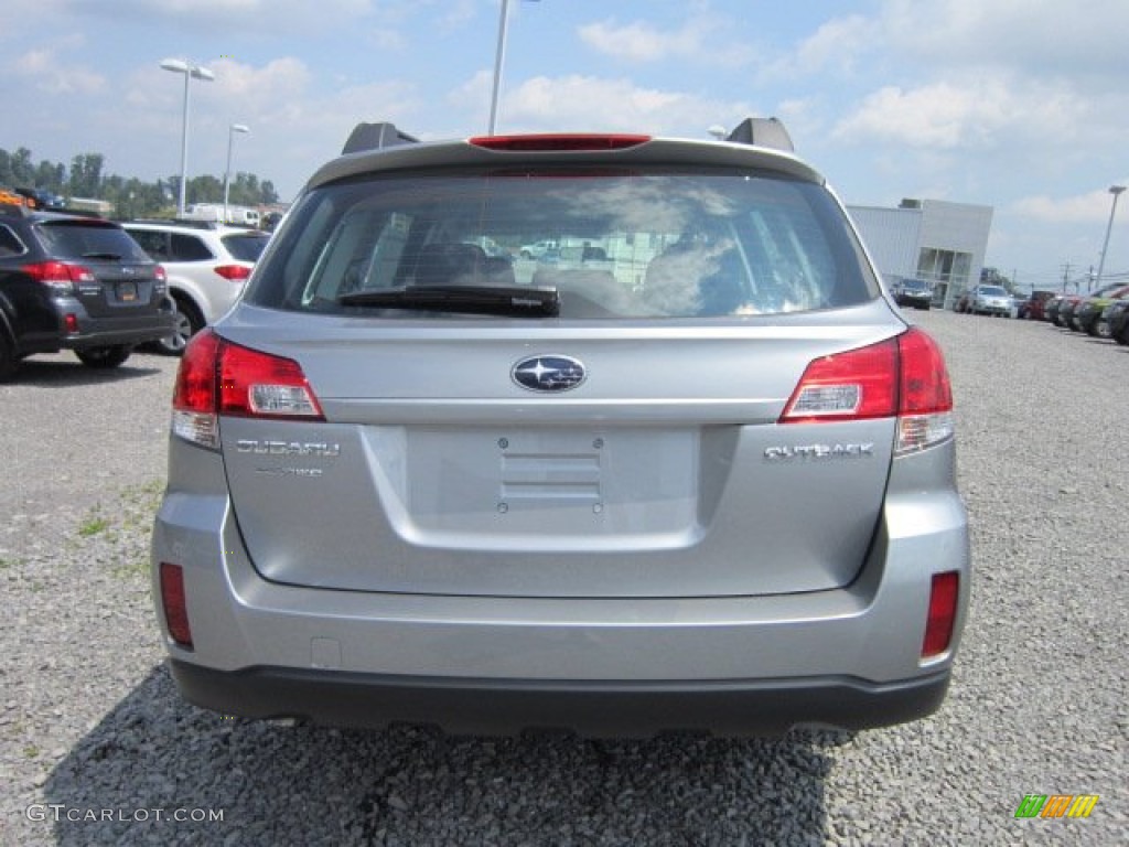 2011 Outback 2.5i Wagon - Steel Silver Metallic / Off Black photo #10