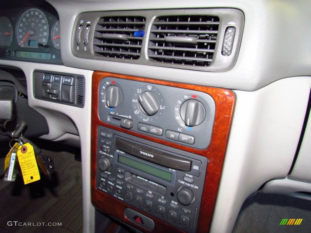 2001 C70 HT Convertible - Mystic Silver Metallic / Beige photo #15