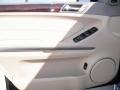 Black - GL 450 4Matic Photo No. 6