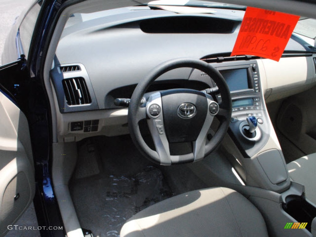 2010 Prius Hybrid III - Blue Ribbon Metallic / Misty Gray photo #14