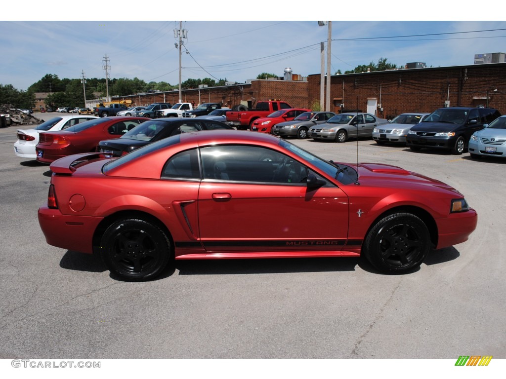 2002 Mustang V6 Coupe - Laser Red Metallic / Dark Charcoal photo #9