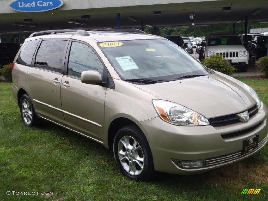 Desert Sand Mica Toyota Sienna