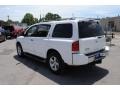 Blizzard White - Armada SE 4x4 Photo No. 5