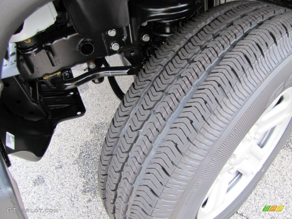 2011 Wrangler Sport 4x4 - Bright White / Black photo #12
