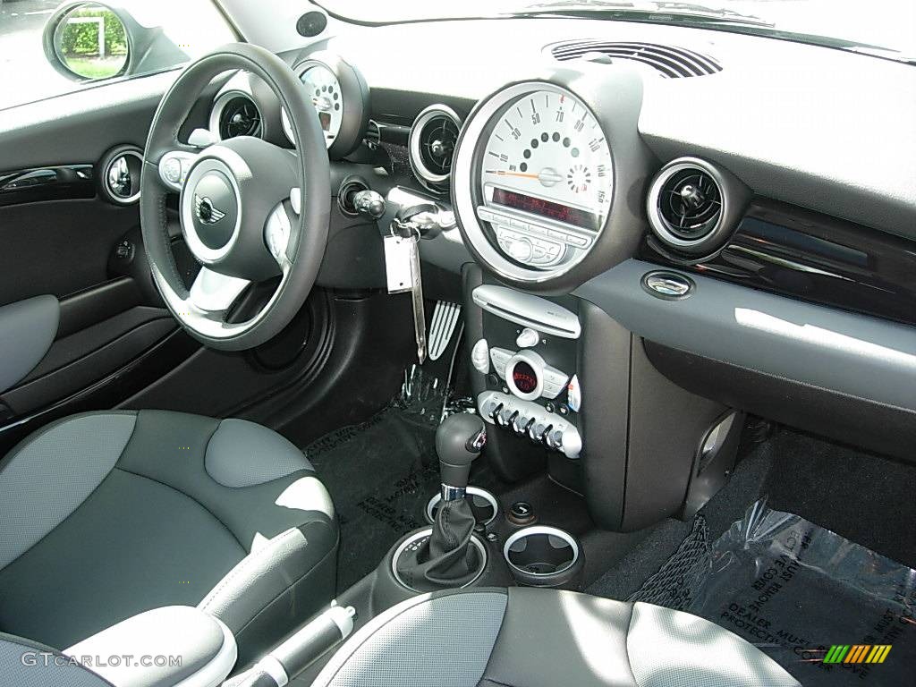 2008 Cooper S Hardtop - Sparkling Silver Metallic / Grey/Black photo #24