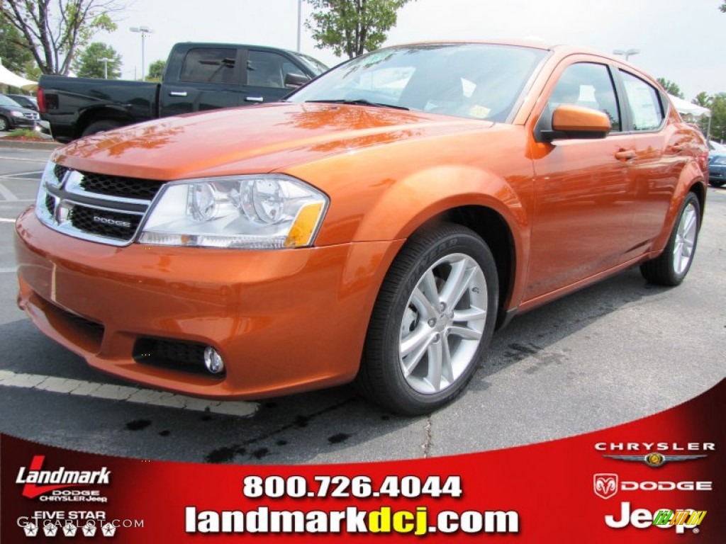 2011 Avenger Mainstreet - Mango Tango Pearl / Black/Red photo #1