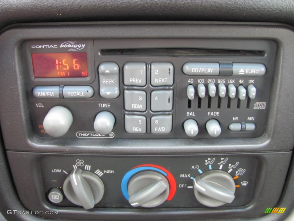 2002 Pontiac Firebird Coupe Controls Photo #51735922