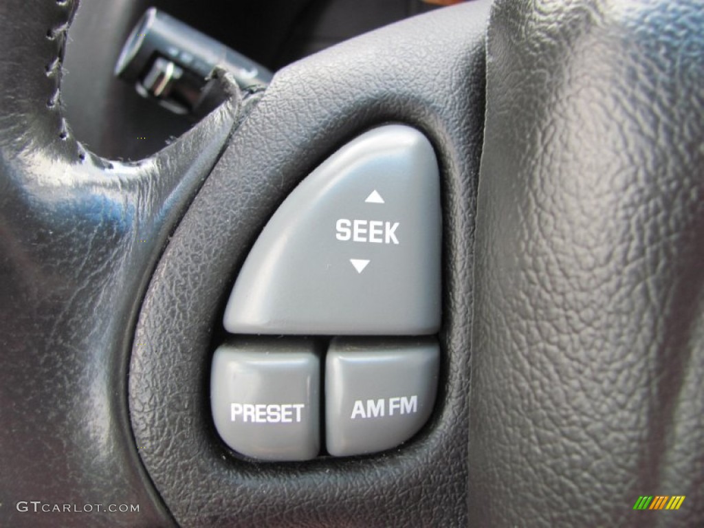 2002 Pontiac Firebird Coupe Controls Photo #51735937