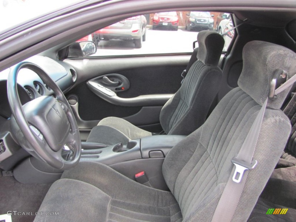 Ebony Black Interior 2002 Pontiac Firebird Coupe Photo #51735985