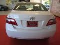 Super White - Camry LE Photo No. 5