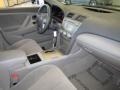 Super White - Camry LE Photo No. 24