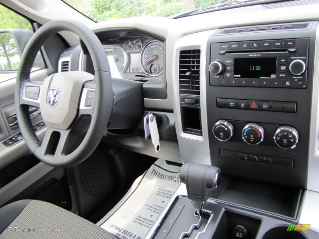 2011 Ram 1500 Big Horn Quad Cab - White Gold / Dark Slate Gray/Medium Graystone photo #11