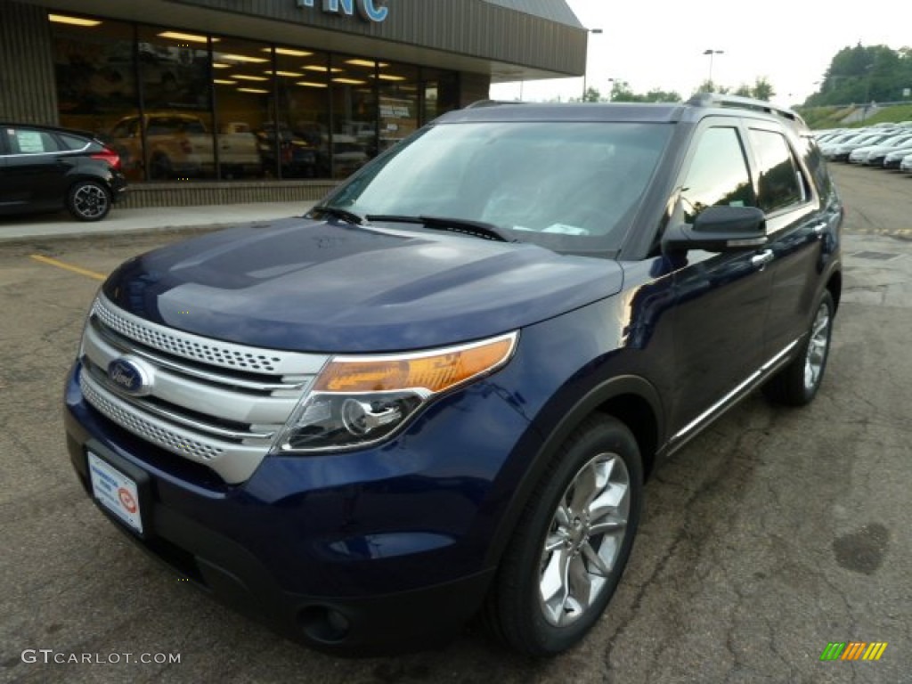 2011 Explorer XLT 4WD - Kona Blue Metallic / Charcoal Black photo #8