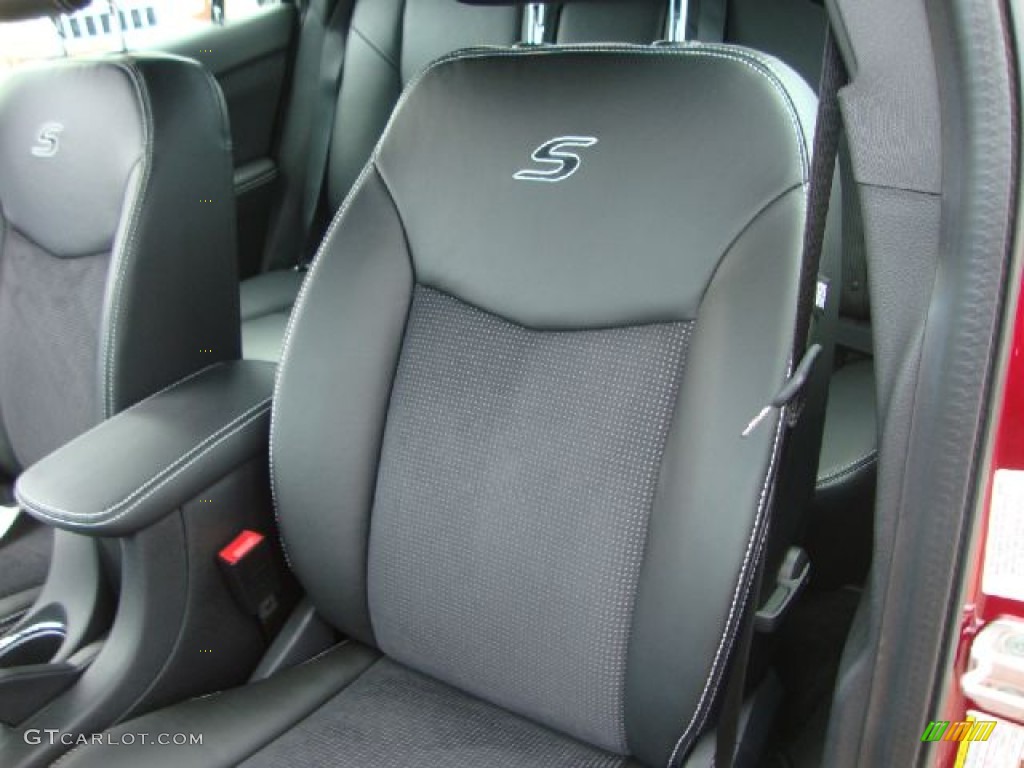 2011 Chrysler 200 S Marks and Logos Photo #51740143