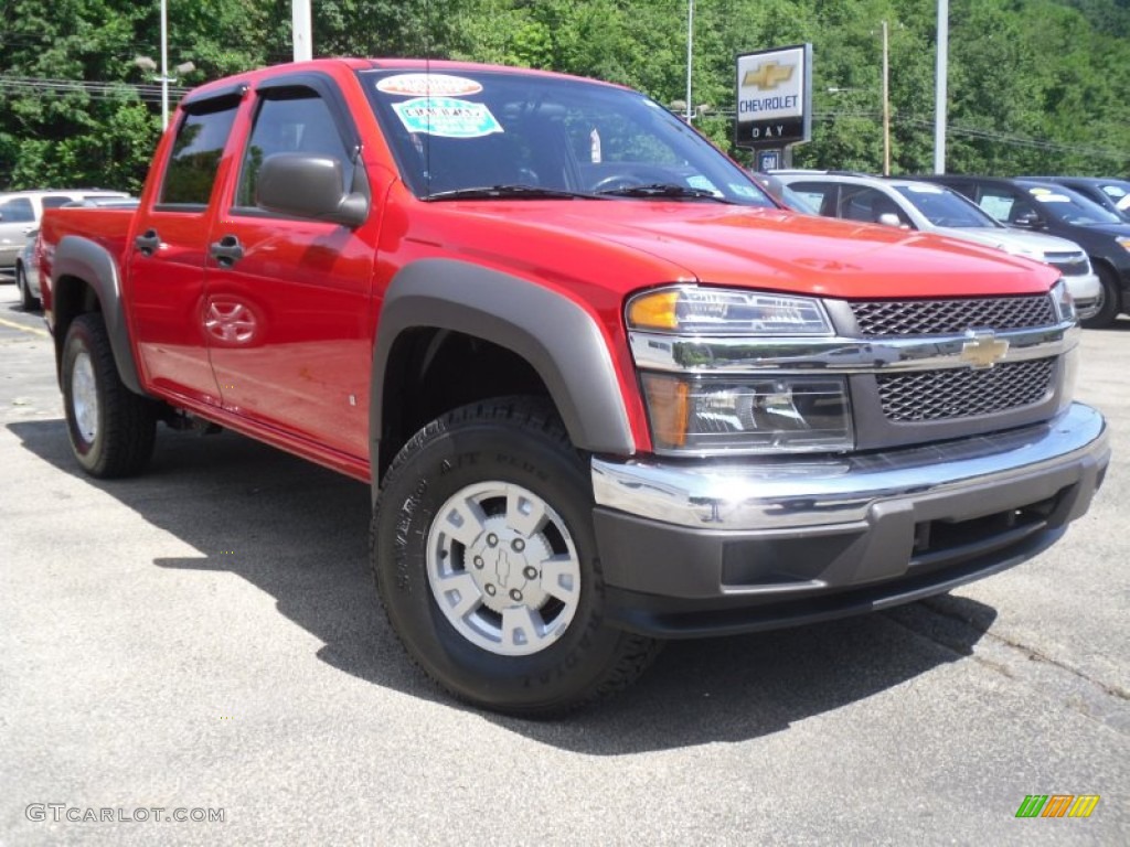 2006 Colorado LT Crew Cab 4x4 - Victory Red / Very Dark Pewter photo #1