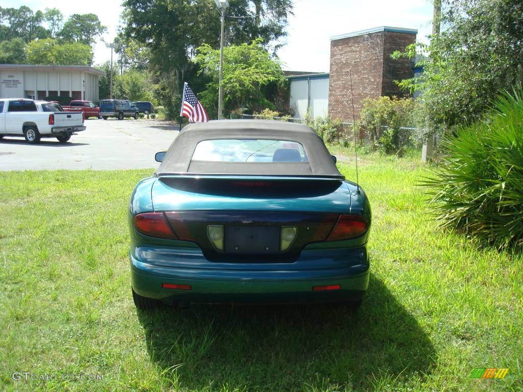 1998 Medium Sea Green Metallic Pontiac Sunfire SE Convertible 443276