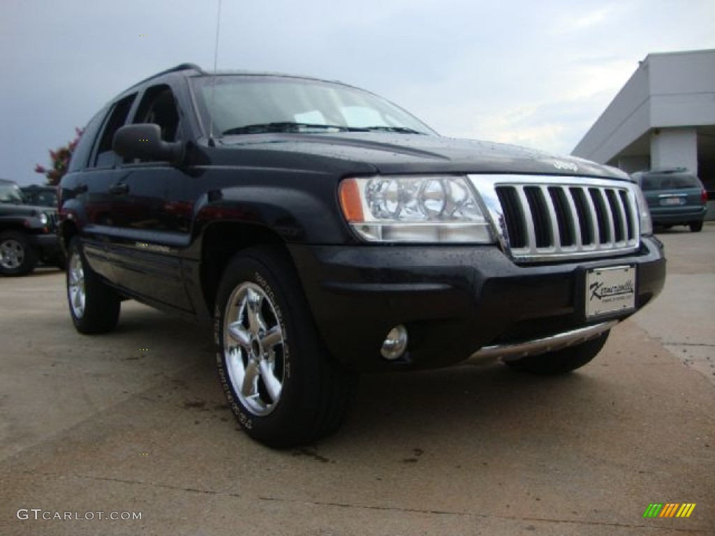 2004 Grand Cherokee Limited 4x4 - Brillant Black Crystal Pearl / Dark Slate Gray photo #1