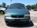 1997 Light Argentine Green Metallic Nissan Quest GXE  photo #2