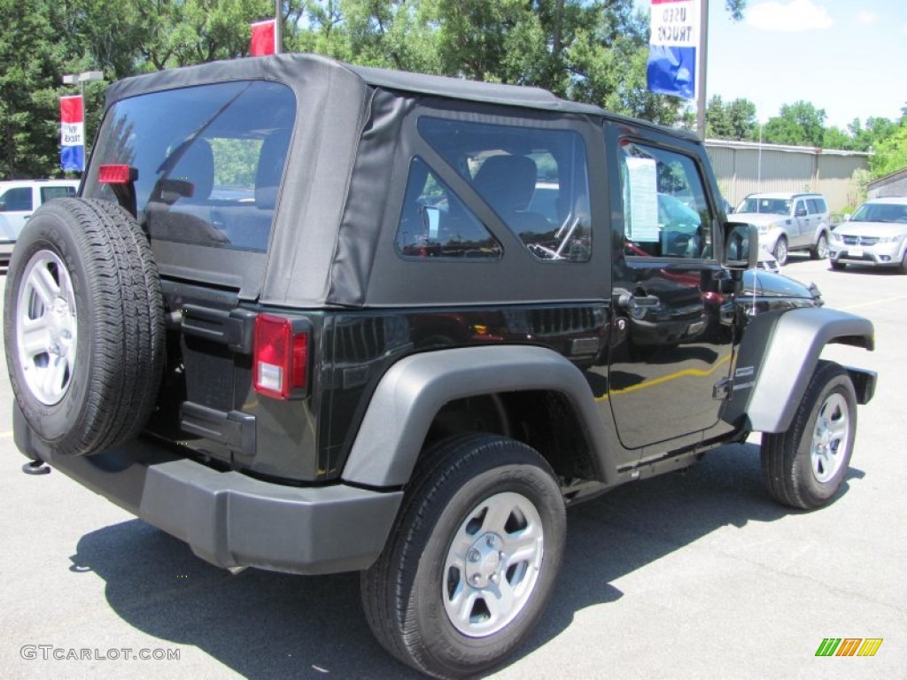2011 Wrangler Sport 4x4 - Natural Green Pearl / Black photo #2
