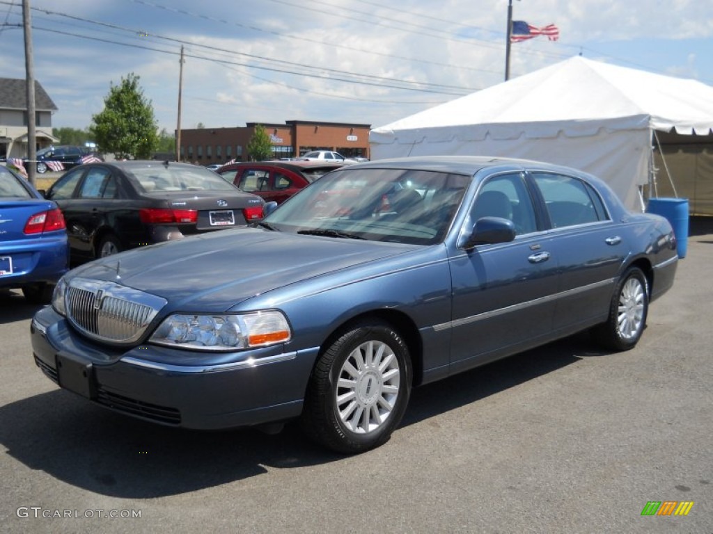 Norsea Blue Metallic Lincoln Town Car