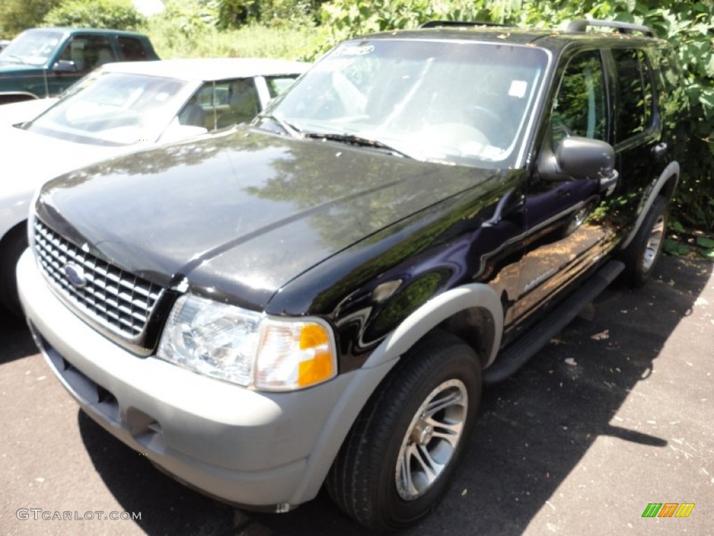 2002 Explorer XLS 4x4 - Black Clearcoat / Medium Prairie Tan/Graphite Accent photo #2