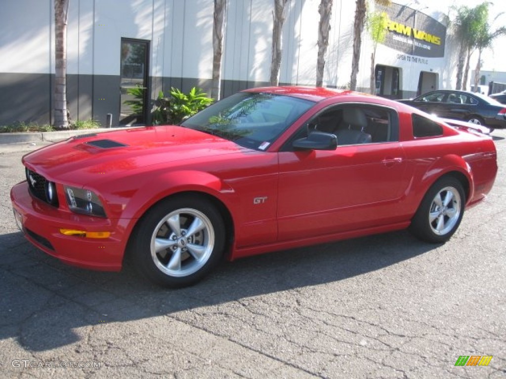 2007 Mustang GT Premium Coupe - Torch Red / Light Graphite photo #8
