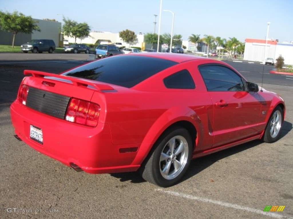 2007 Mustang GT Premium Coupe - Torch Red / Light Graphite photo #12