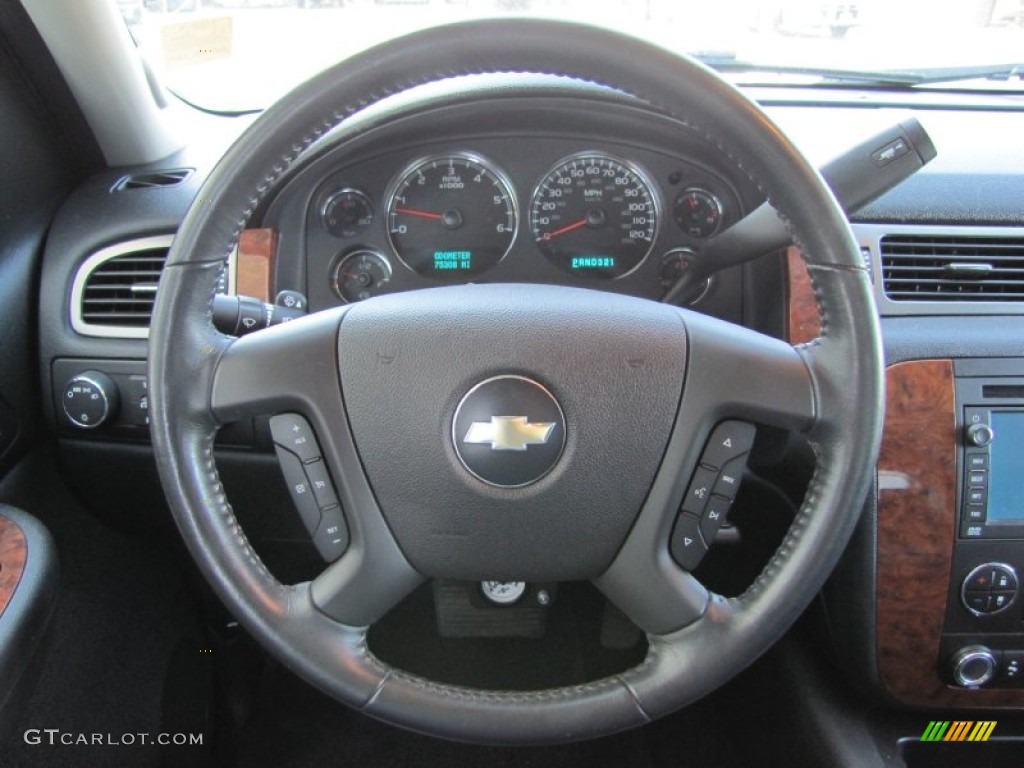 2007 Chevrolet Avalanche LTZ 4WD Ebony Steering Wheel Photo #51747736