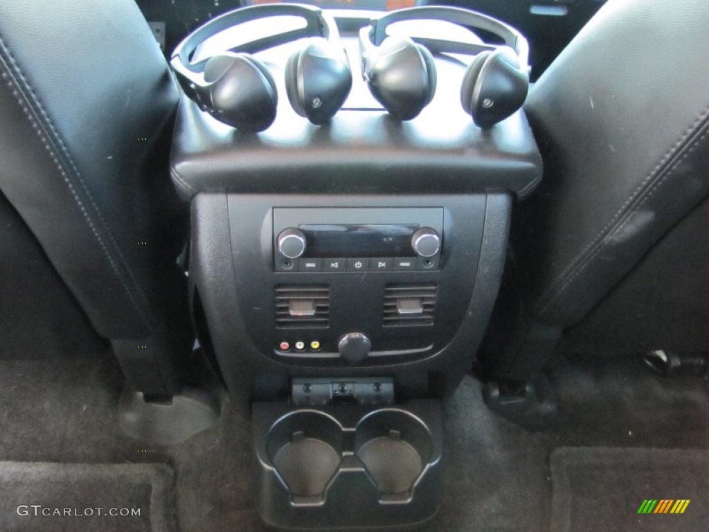 2007 Chevrolet Avalanche LTZ 4WD Controls Photo #51748045