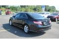 Black - Camry SE Photo No. 3