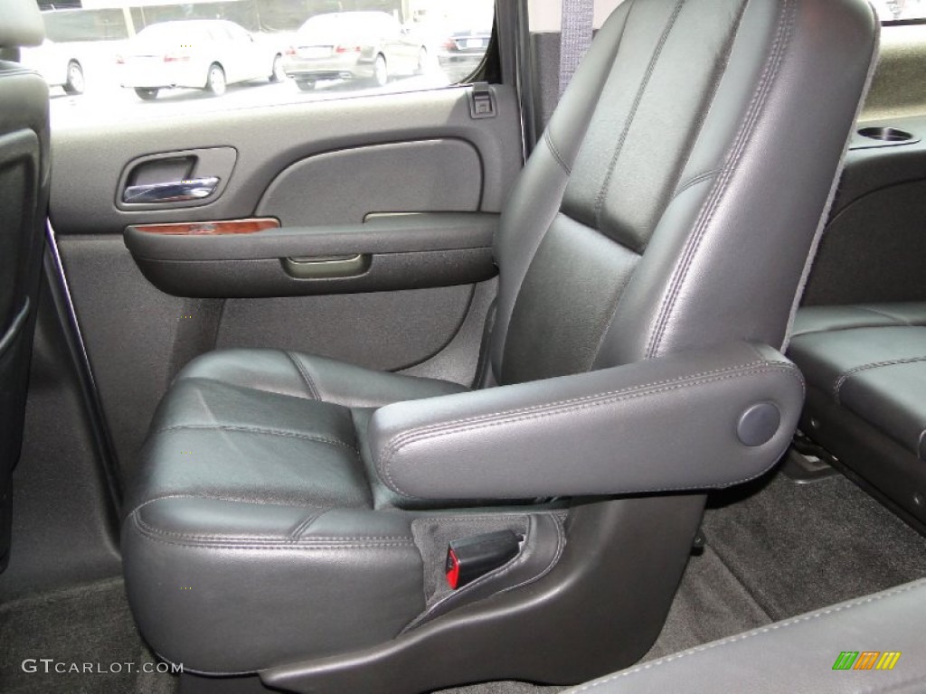 Ebony Interior 2007 Chevrolet Suburban 1500 LTZ Photo #51754432