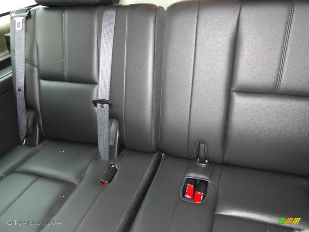 Ebony Interior 2007 Chevrolet Suburban 1500 LTZ Photo #51754492