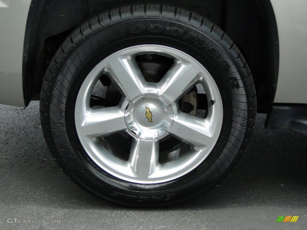 2007 Chevrolet Suburban 1500 LTZ Wheel Photo #51754585