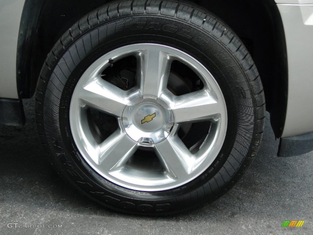 2007 Chevrolet Suburban 1500 LTZ Wheel Photo #51754600