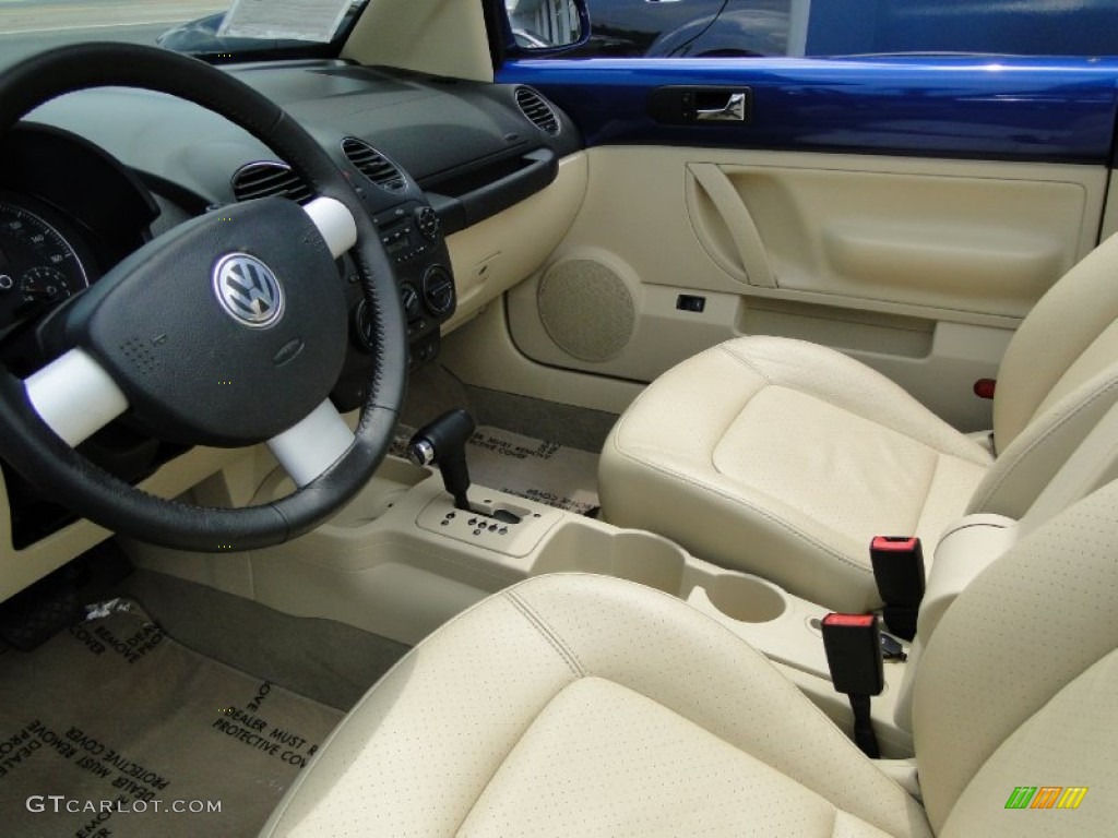 Cream Interior 2007 Volkswagen New Beetle 2.5 Convertible Photo #51754873